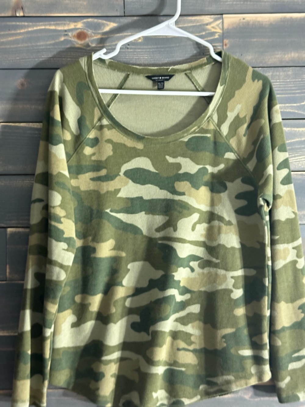 Lucky Brand Camo Crewneck Sweatshirt in Olive & Tan